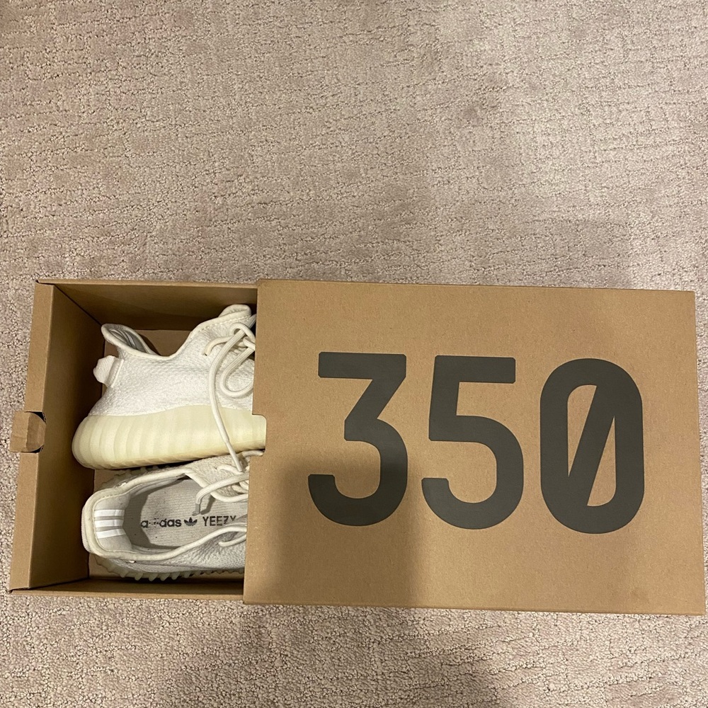 Yeezy boost 350 V2 white